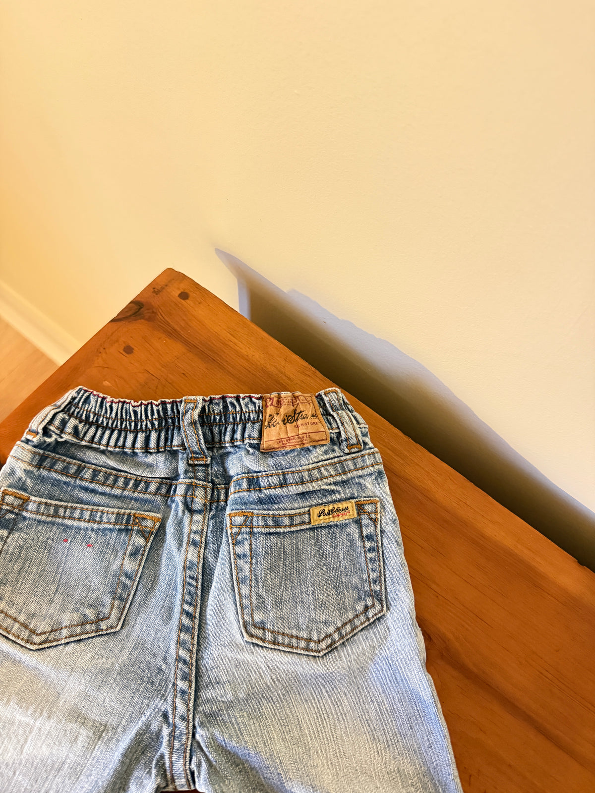 Vintage Levi Jeans (12M)