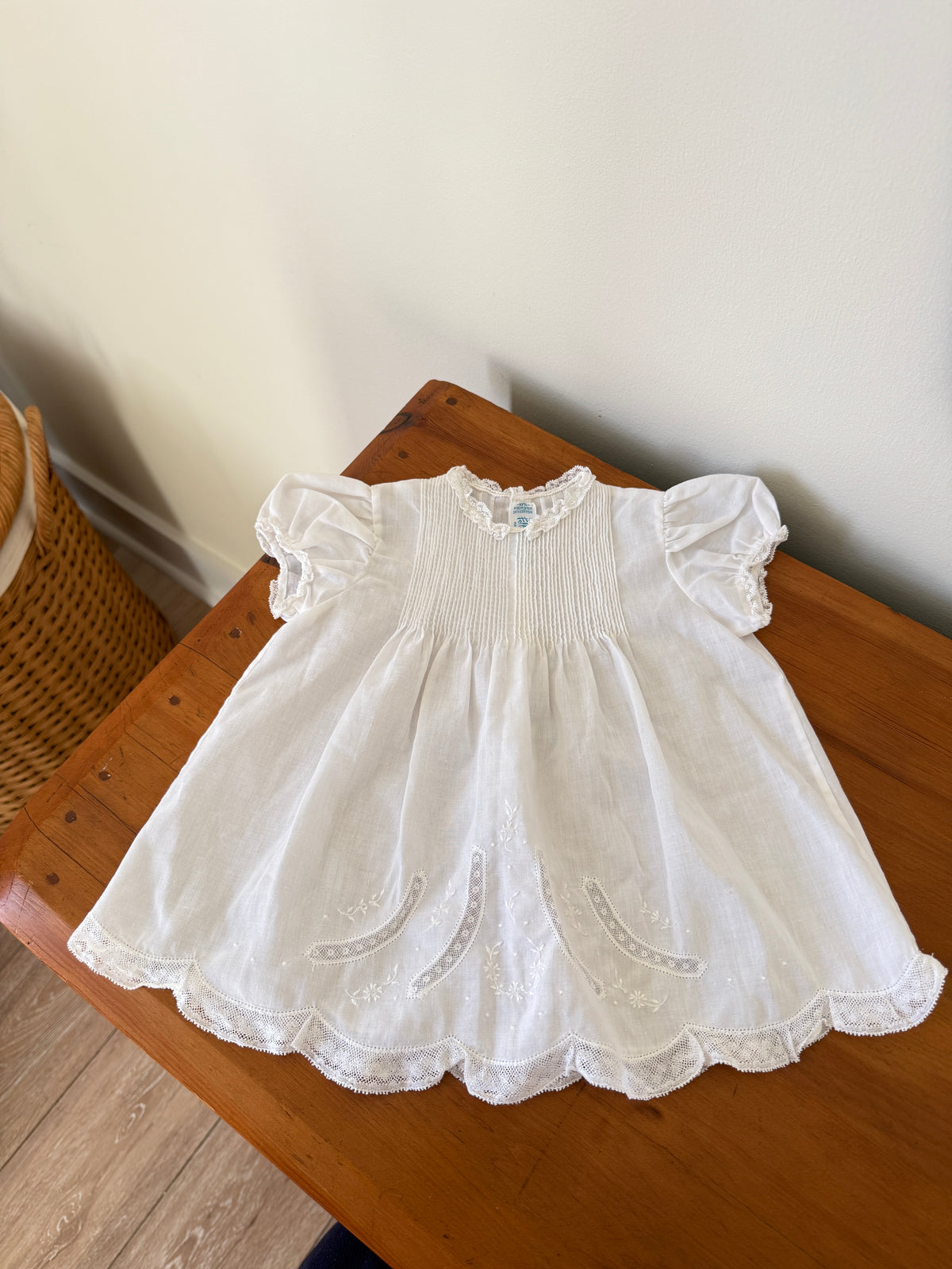 Vintage Feltman Brothers Embroidered Dress (3-6M)